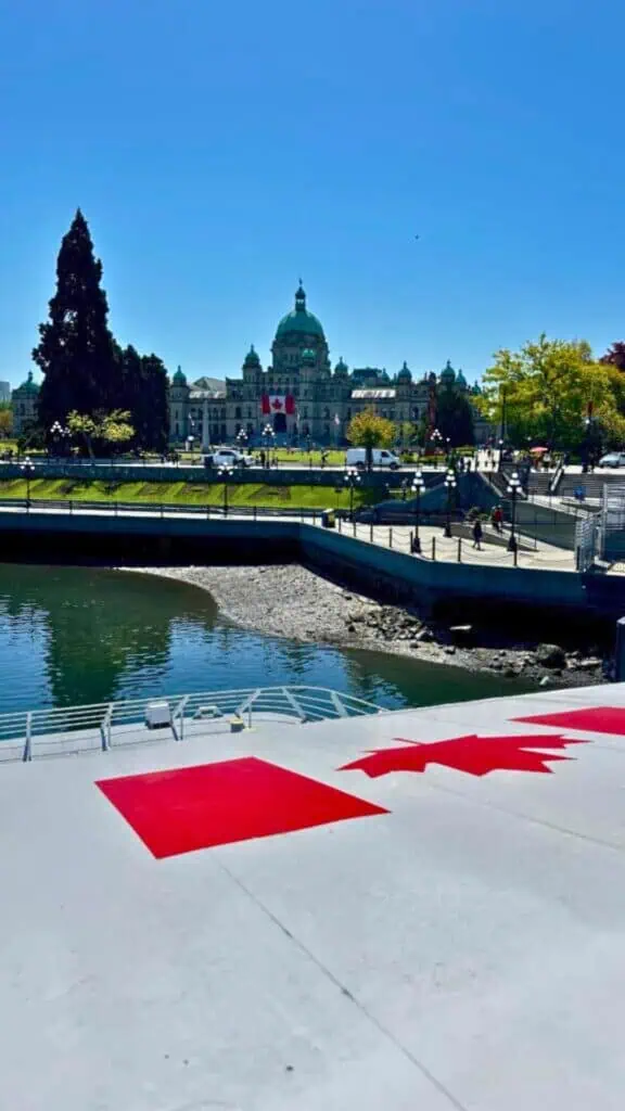 FRS Clipper in Victoria BC