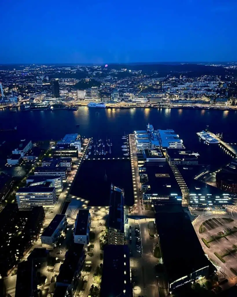 Clarion Hotel Karlatornet 58th floor view