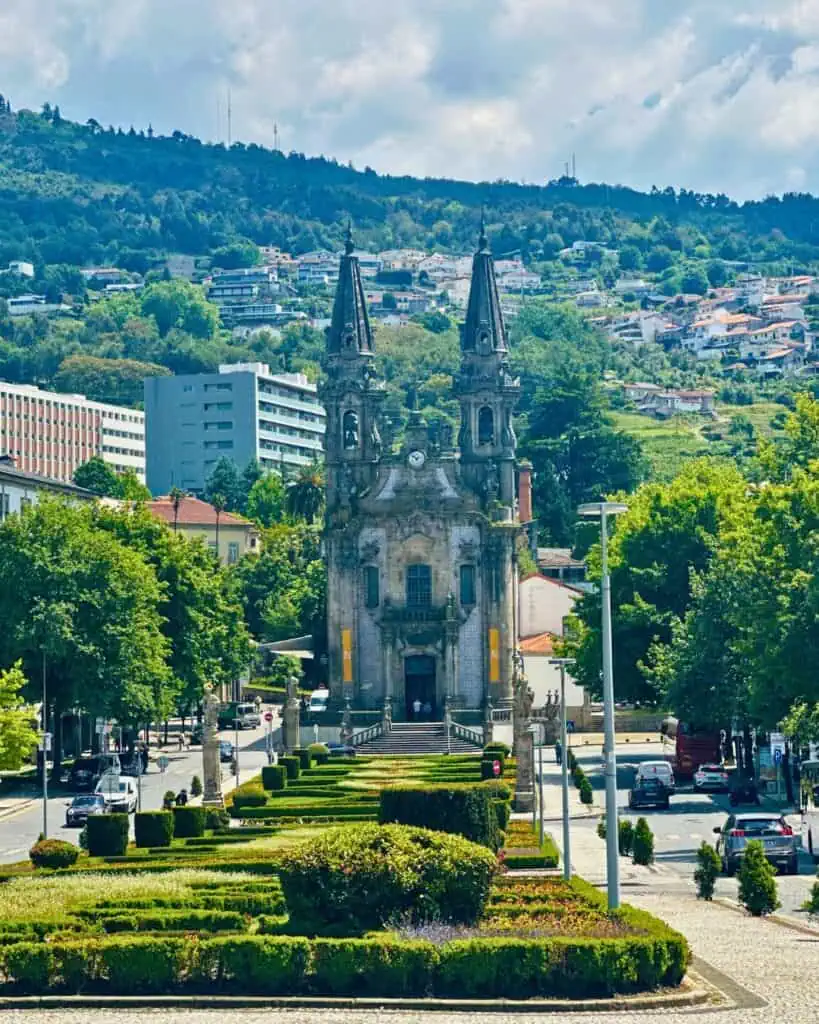 Igreja de Nossa Senhora da Consolação e Santos Passos in Guimarães