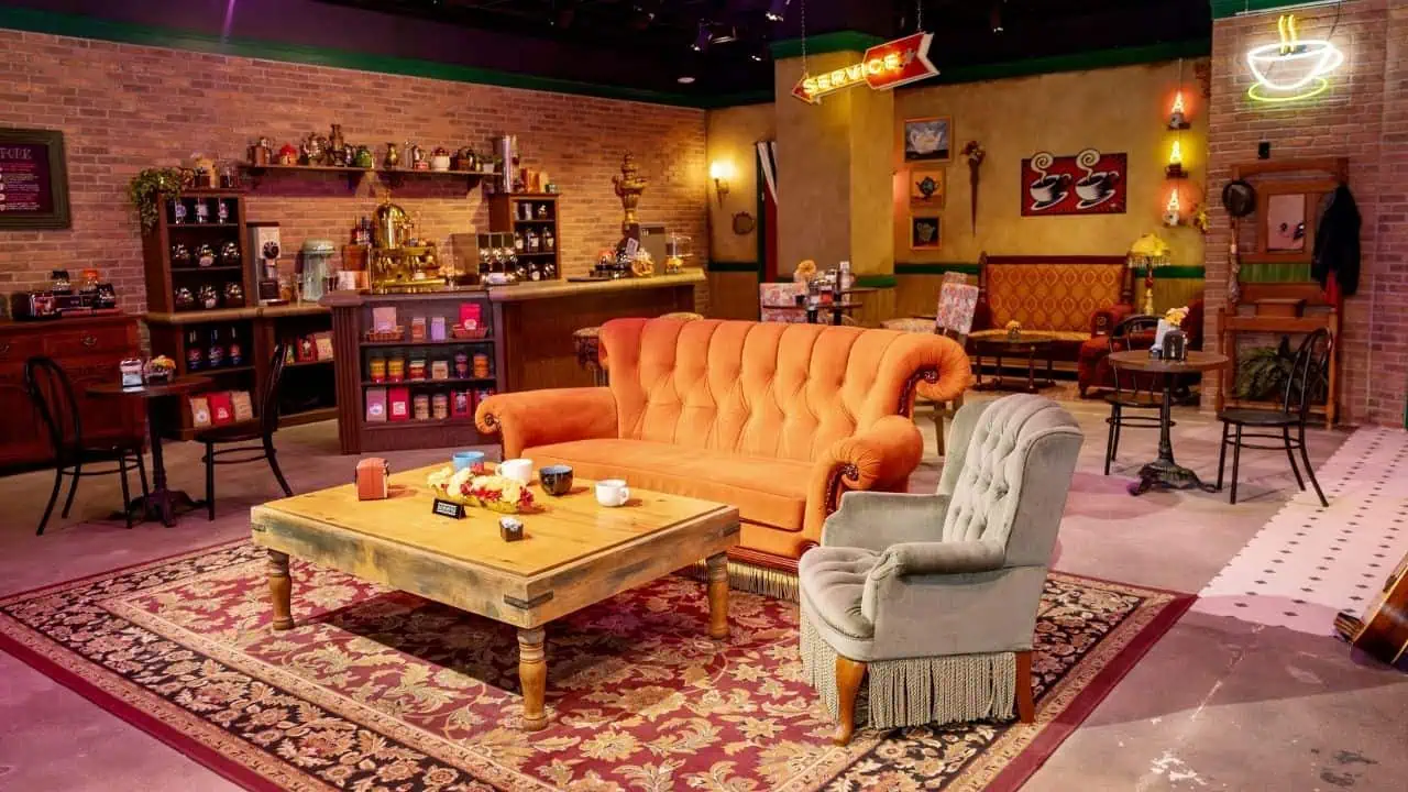 The FRIENDS™ Experience: The One in Vegas