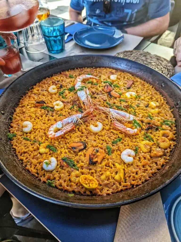 Valencia - Seafood Paella
