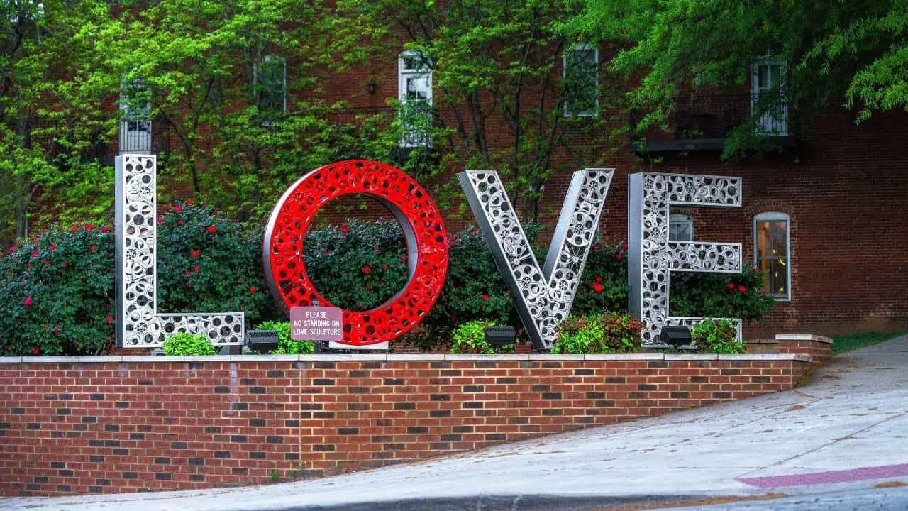 Culpeper, Virginia Love Sign