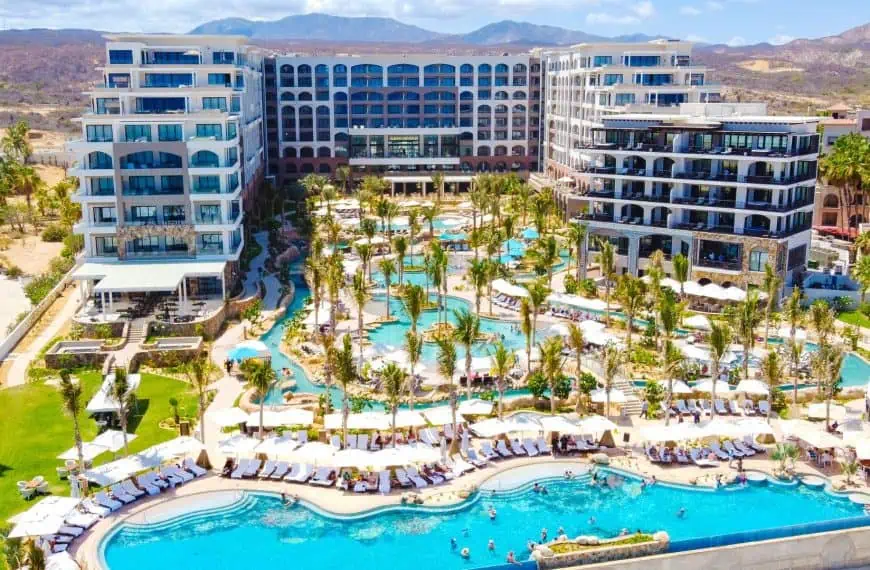 Villa La Valencia Beach Resort & Spa