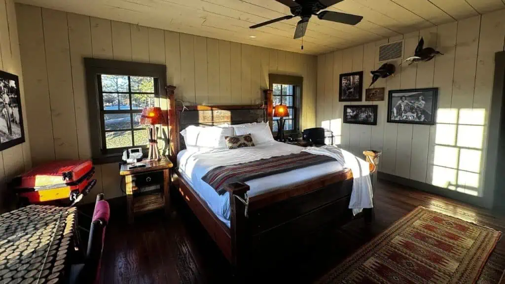 Big Cedar Lodge Lakeside Cottage Bedroom
