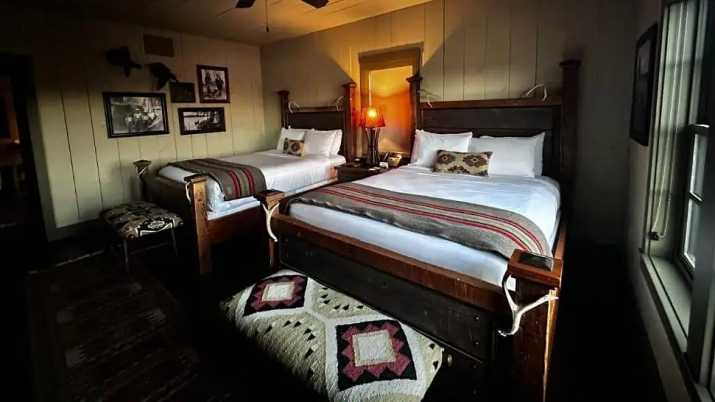 Big Cedar Lodge Lakeside Cottage Bedroom