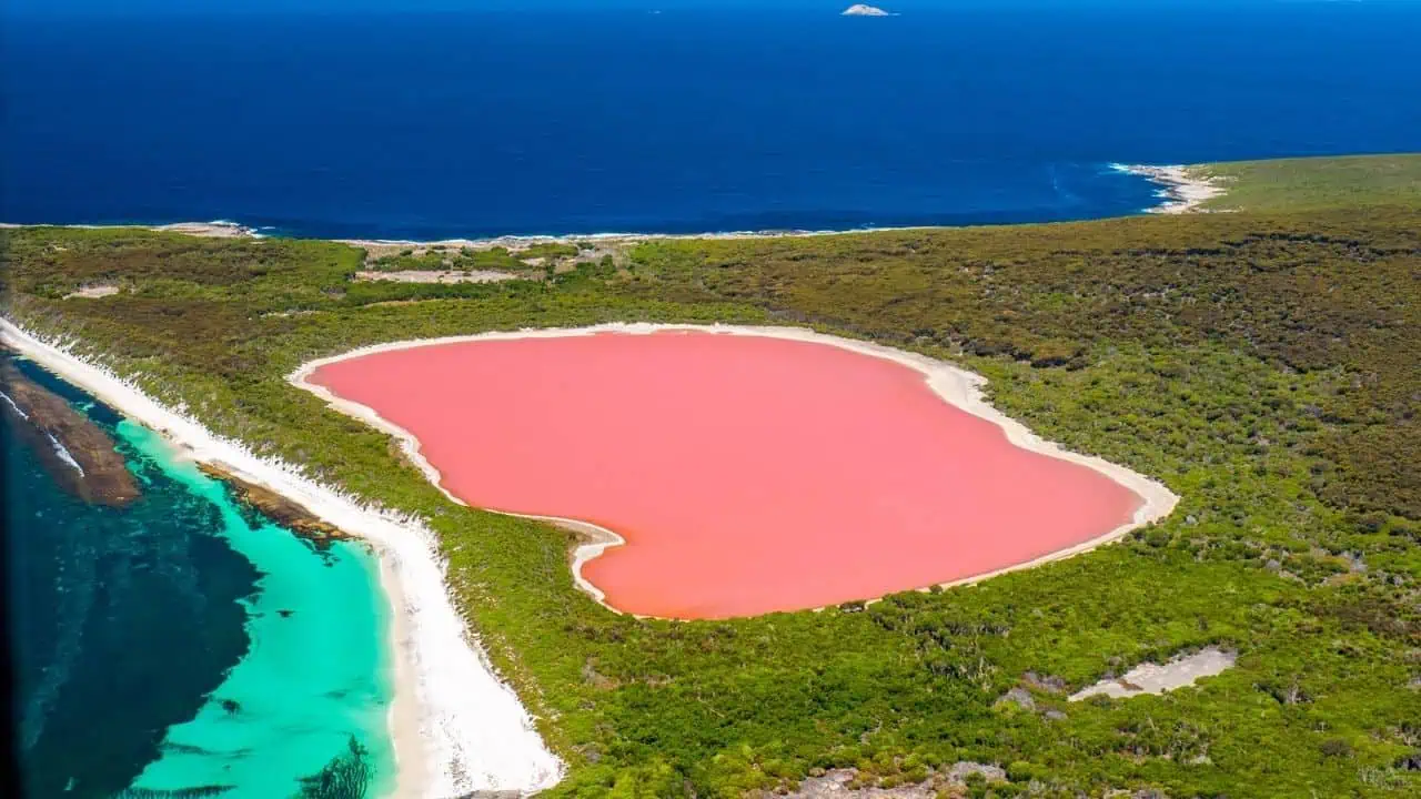 Lake Hillier, Australia