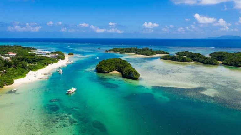 Kabira Bay in Ishigaki Island in Okinawa, Japan