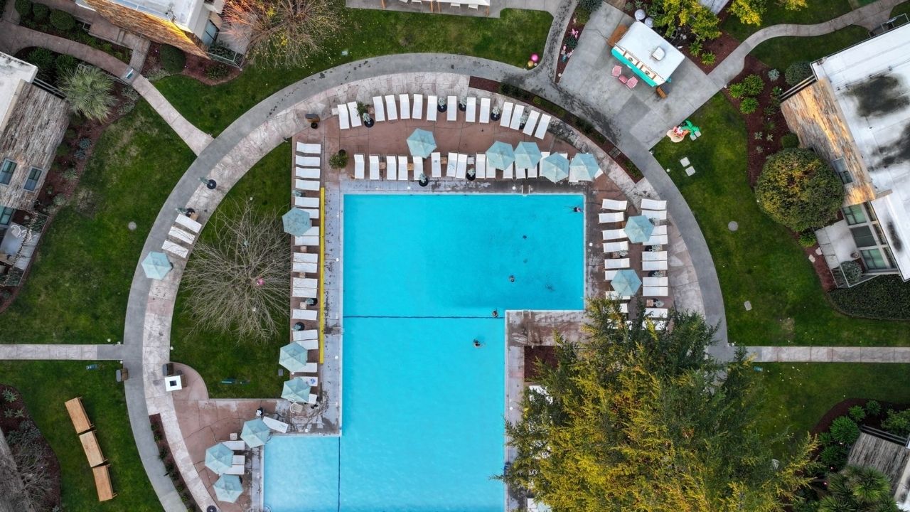 Flamingo Resort & Spa Swimming Pool
